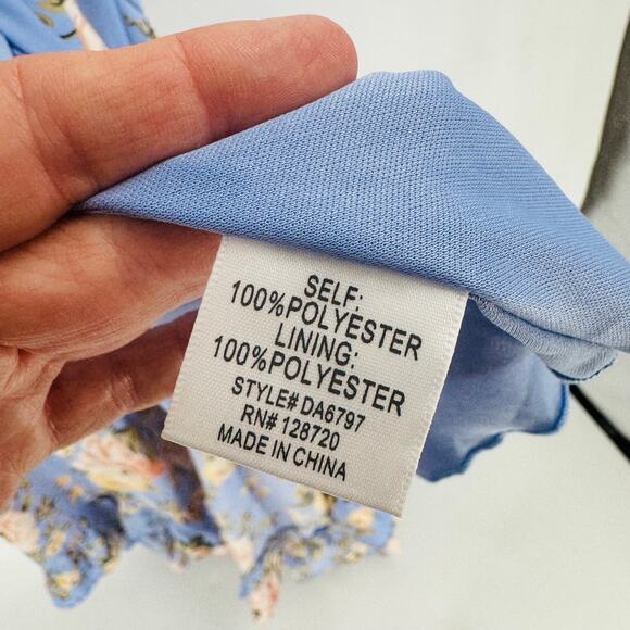 Boutique Miami Blue Floral Maxi Wrap Dress with Ruffle Hem Size Small Romantic - Picture 6 of 7